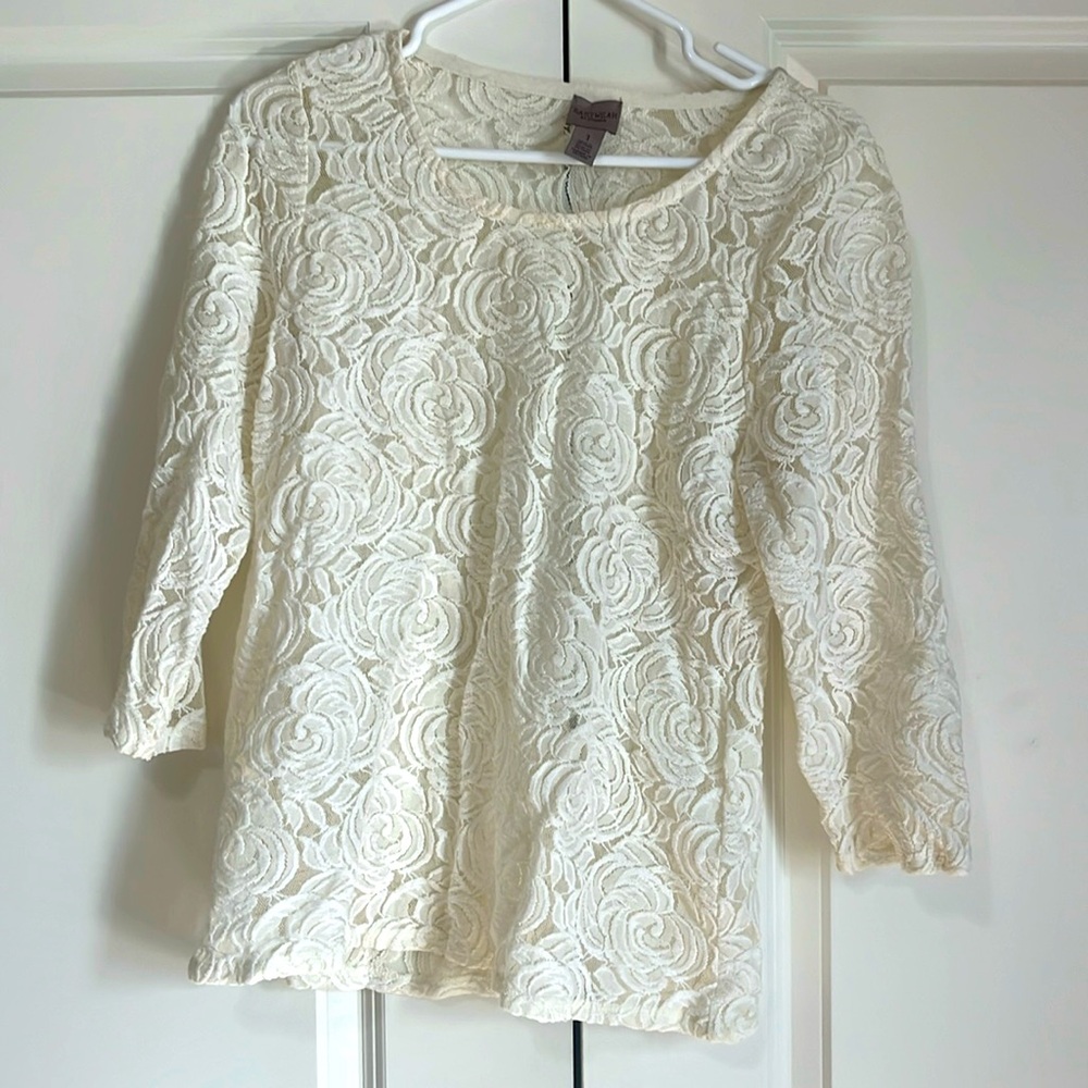 Chico’s easy wear shirt. Size 1
